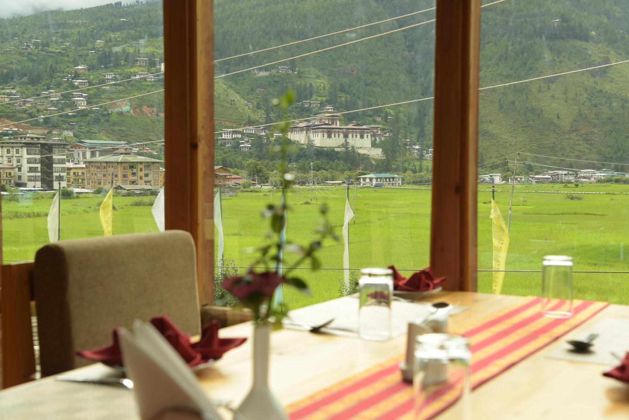 Spirit Of Bhutan Resort Paro Exterior photo