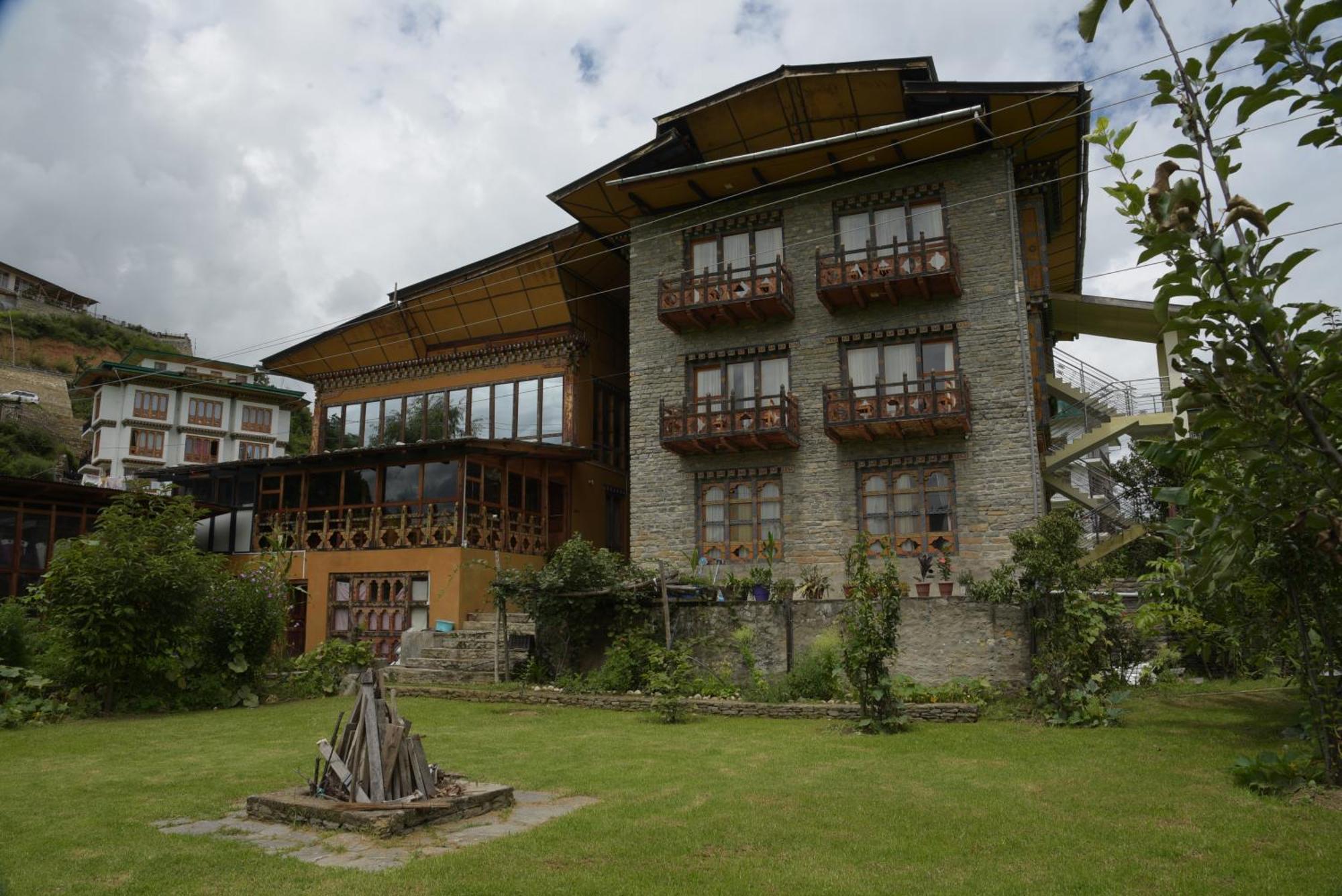 Spirit Of Bhutan Resort Paro Exterior photo